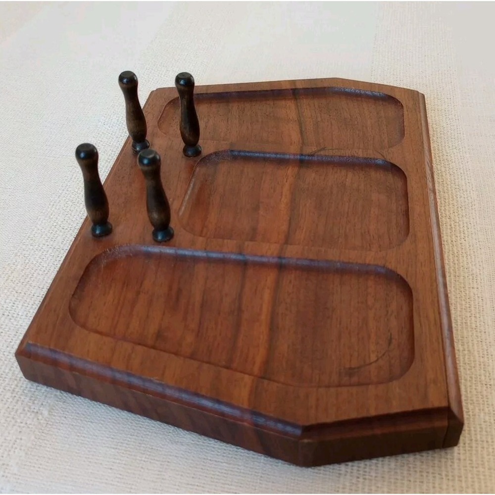 VTG American Walnut Bureau Top Valet 3 Shallow Resting Spots/4 Pegs 9" Long USA - Picture 4 of 14
